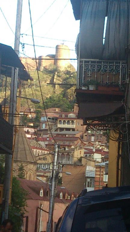 Guest House Madonna Tbilisi Exterior foto