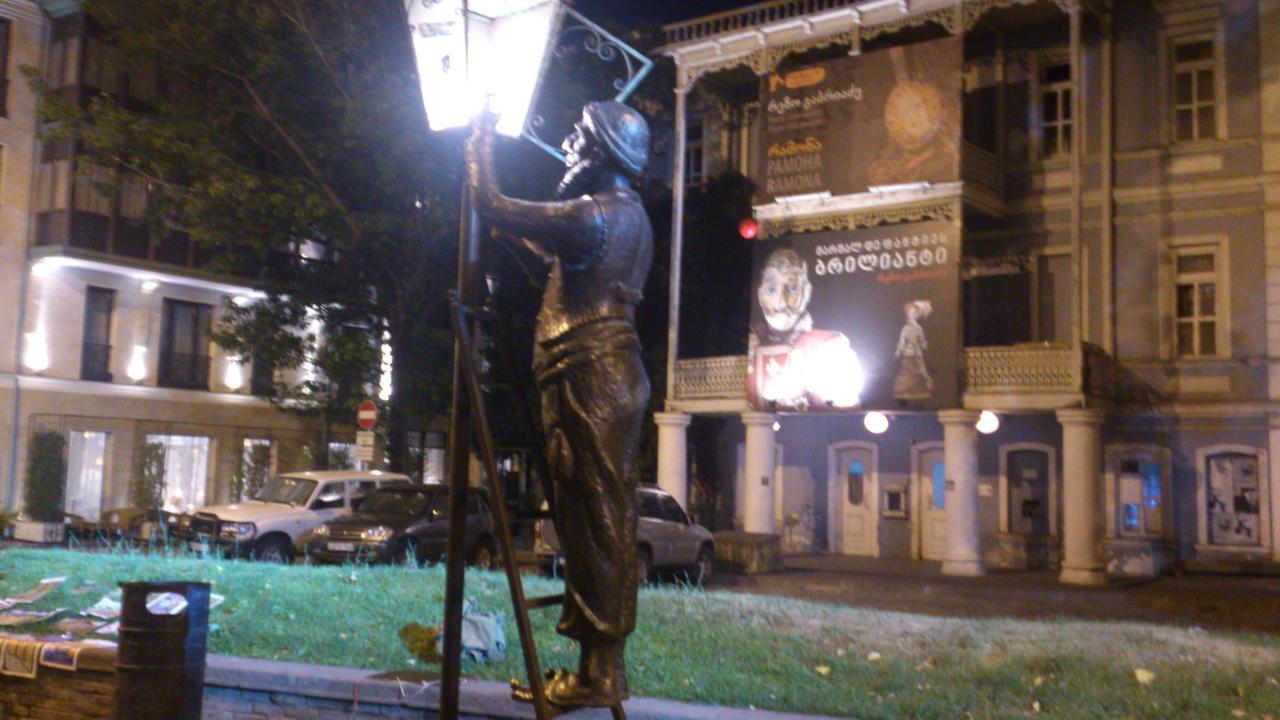 Guest House Madonna Tbilisi Exterior foto